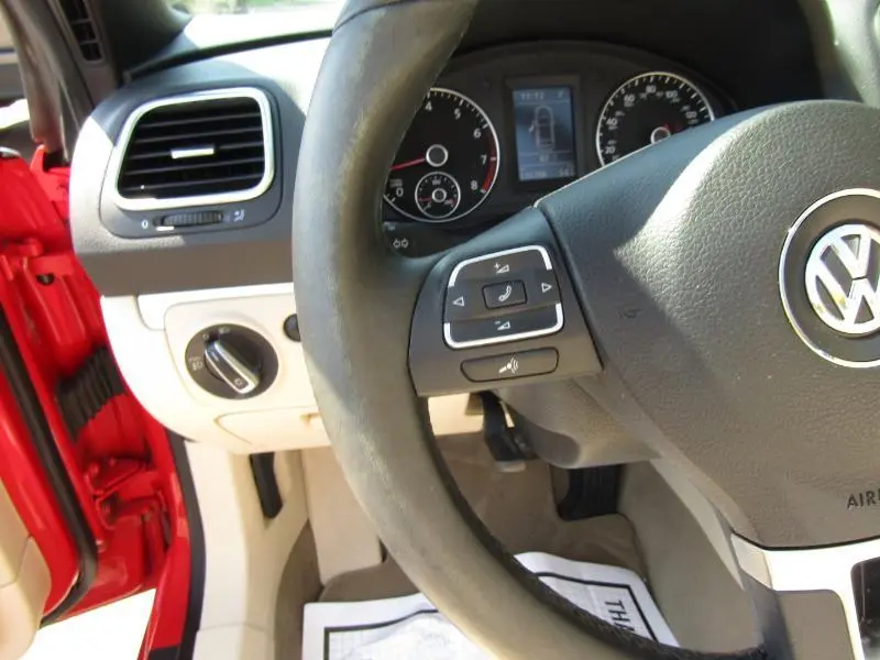 2016 Volkswagen Eos 18