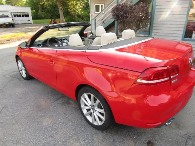 2016 Volkswagen Eos 38
