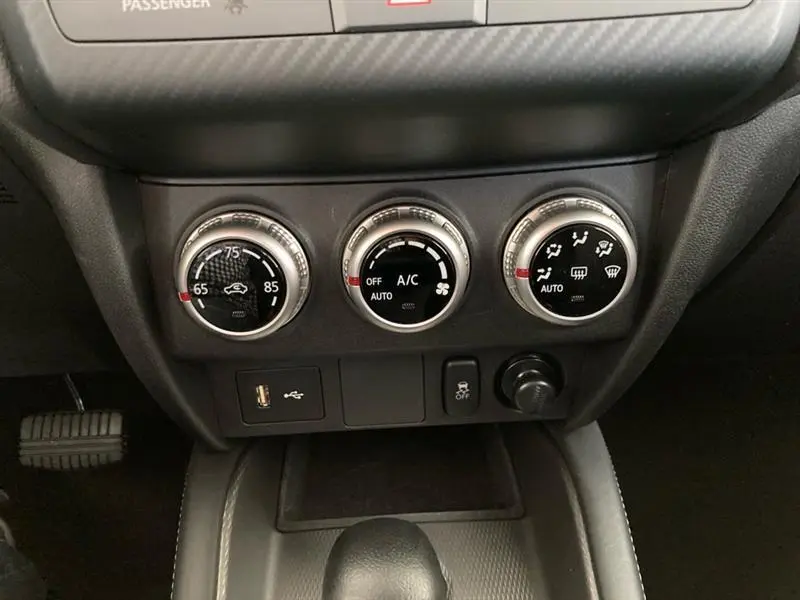2025 Mitsubishi Outlander Sport 16