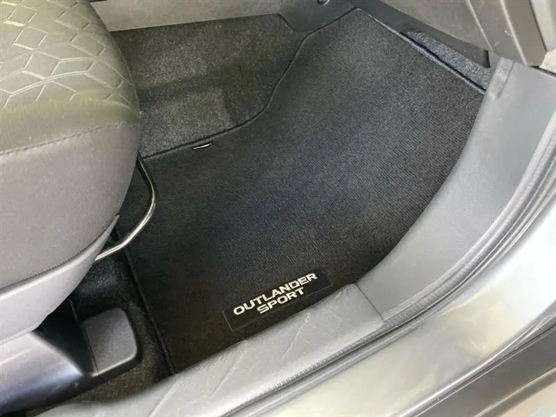 2025 Mitsubishi Outlander Sport 28