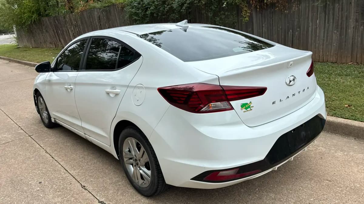 2020 Hyundai Elantra 6