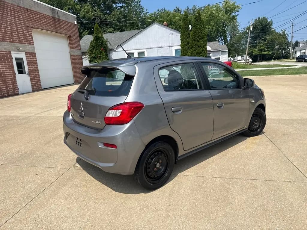 2017 Mitsubishi Mirage 6