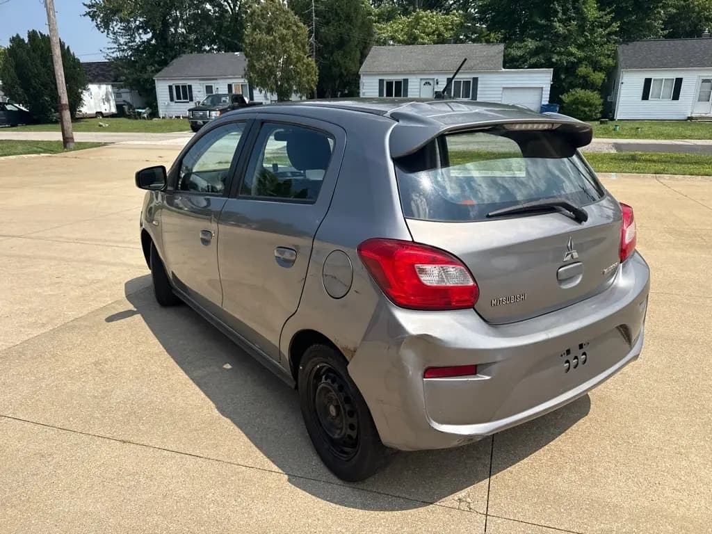 2017 Mitsubishi Mirage 8