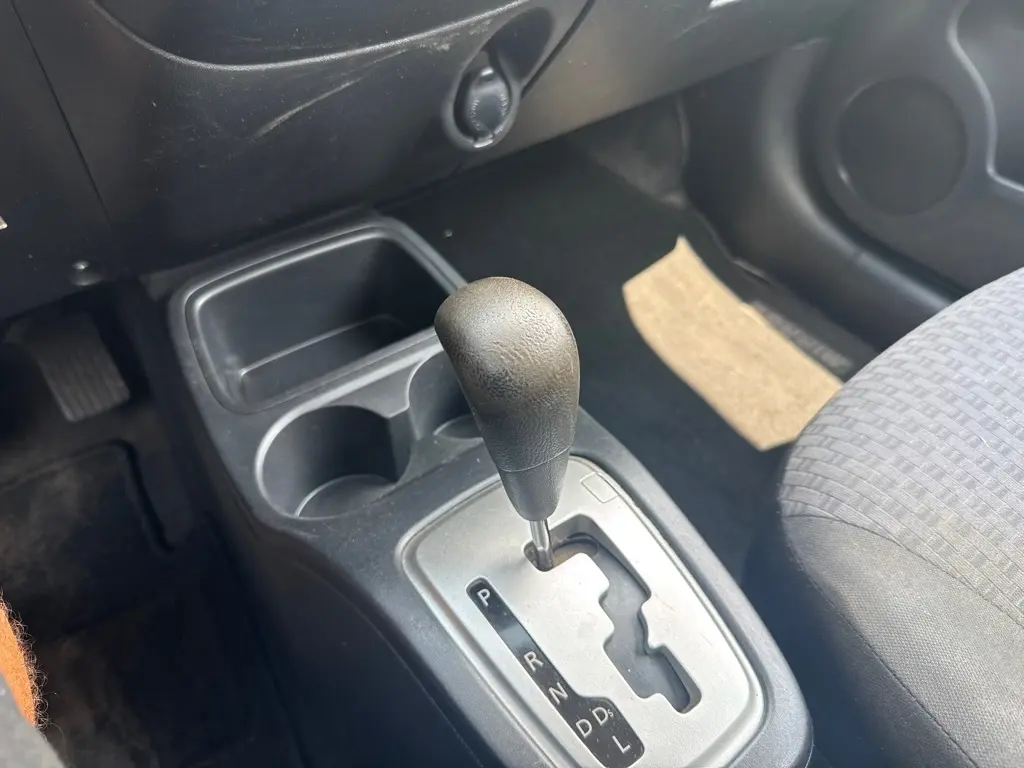 2017 Mitsubishi Mirage 16