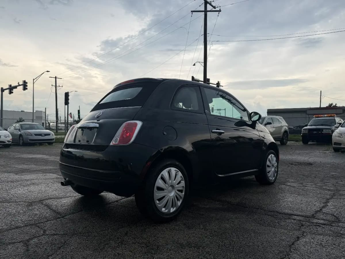 2015 FIAT 500c 6