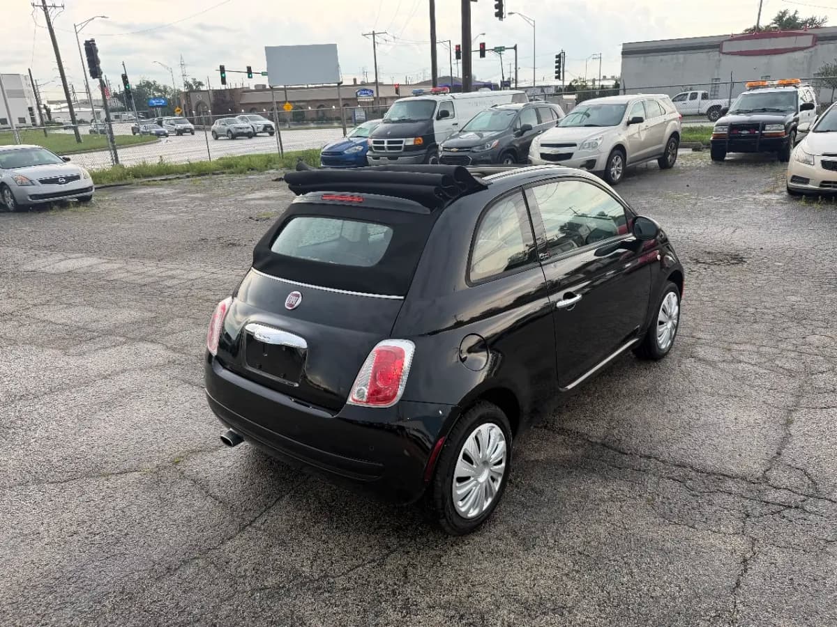 2015 FIAT 500c 13
