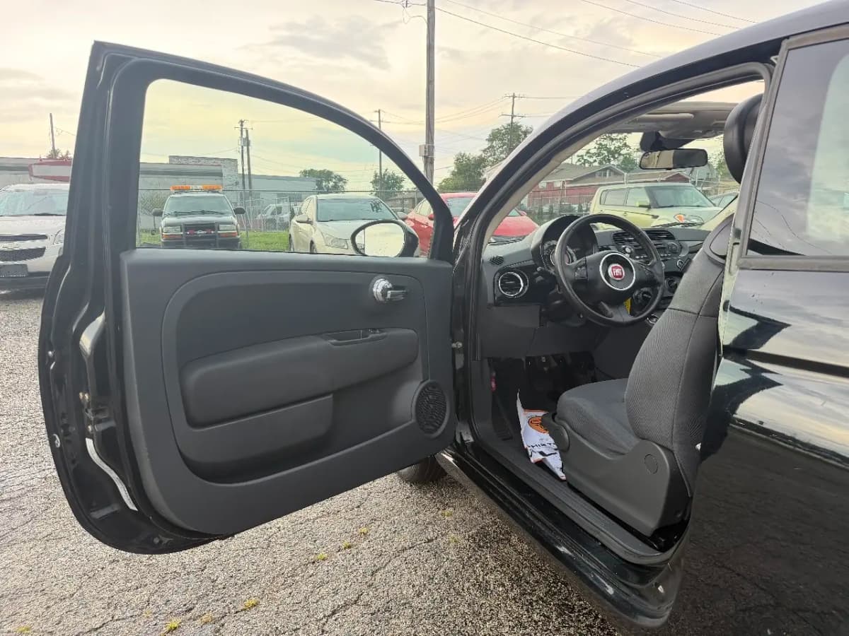 2015 FIAT 500c 15
