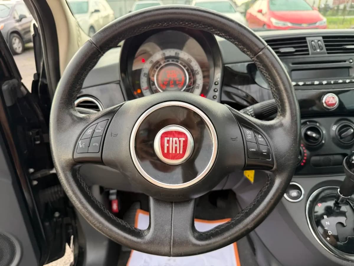 2015 FIAT 500c 19