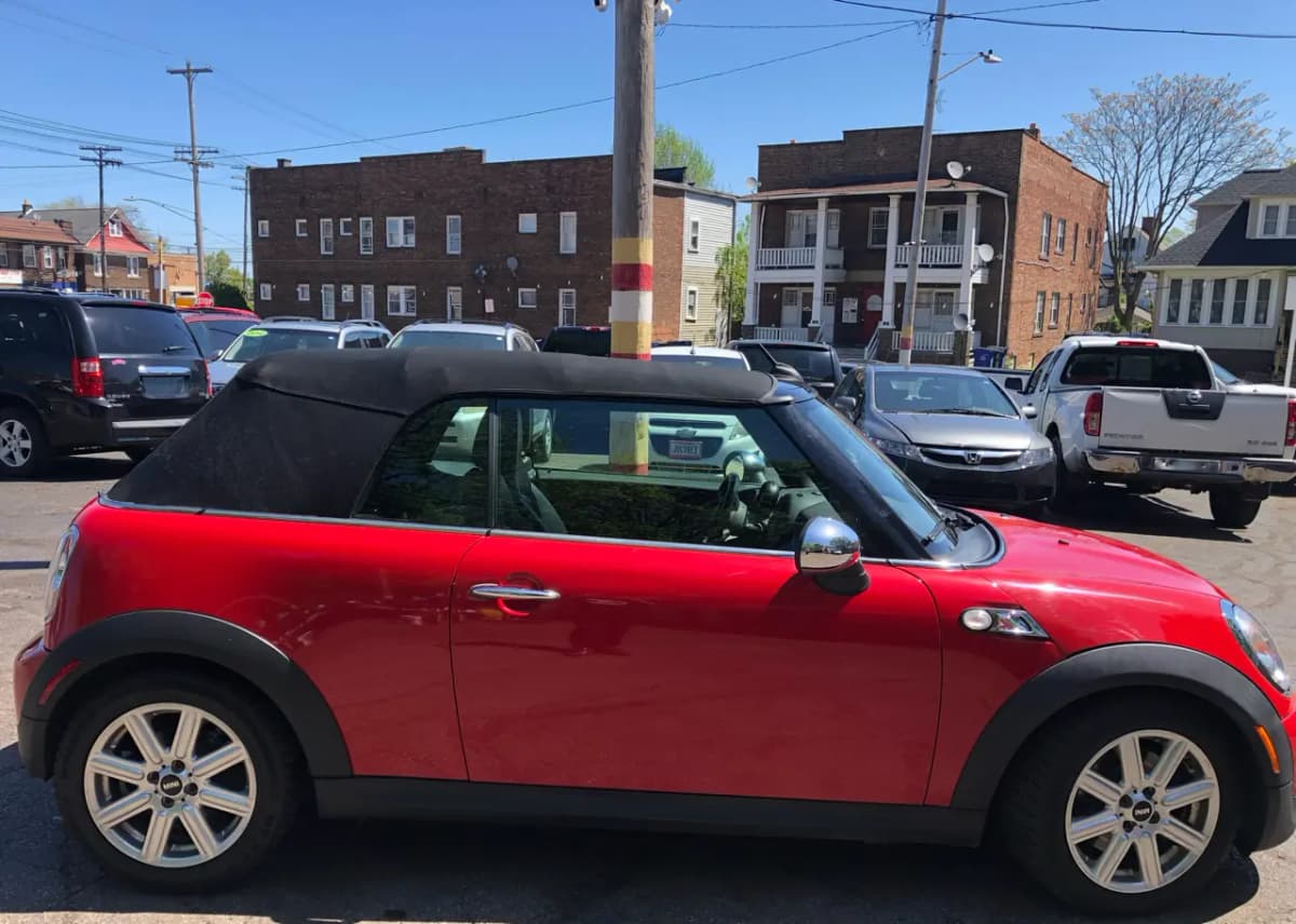 2014 MINI Cooper 7