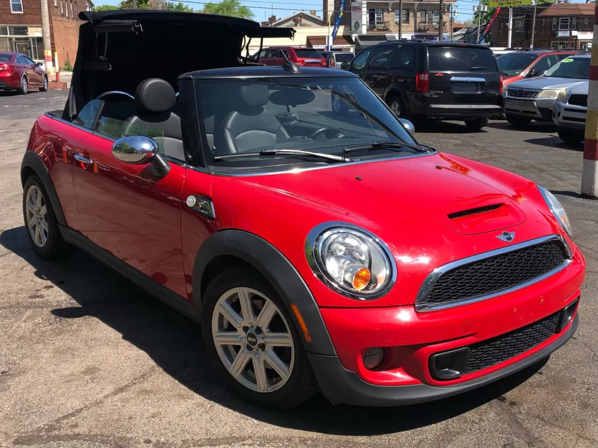 2014 MINI Cooper 9