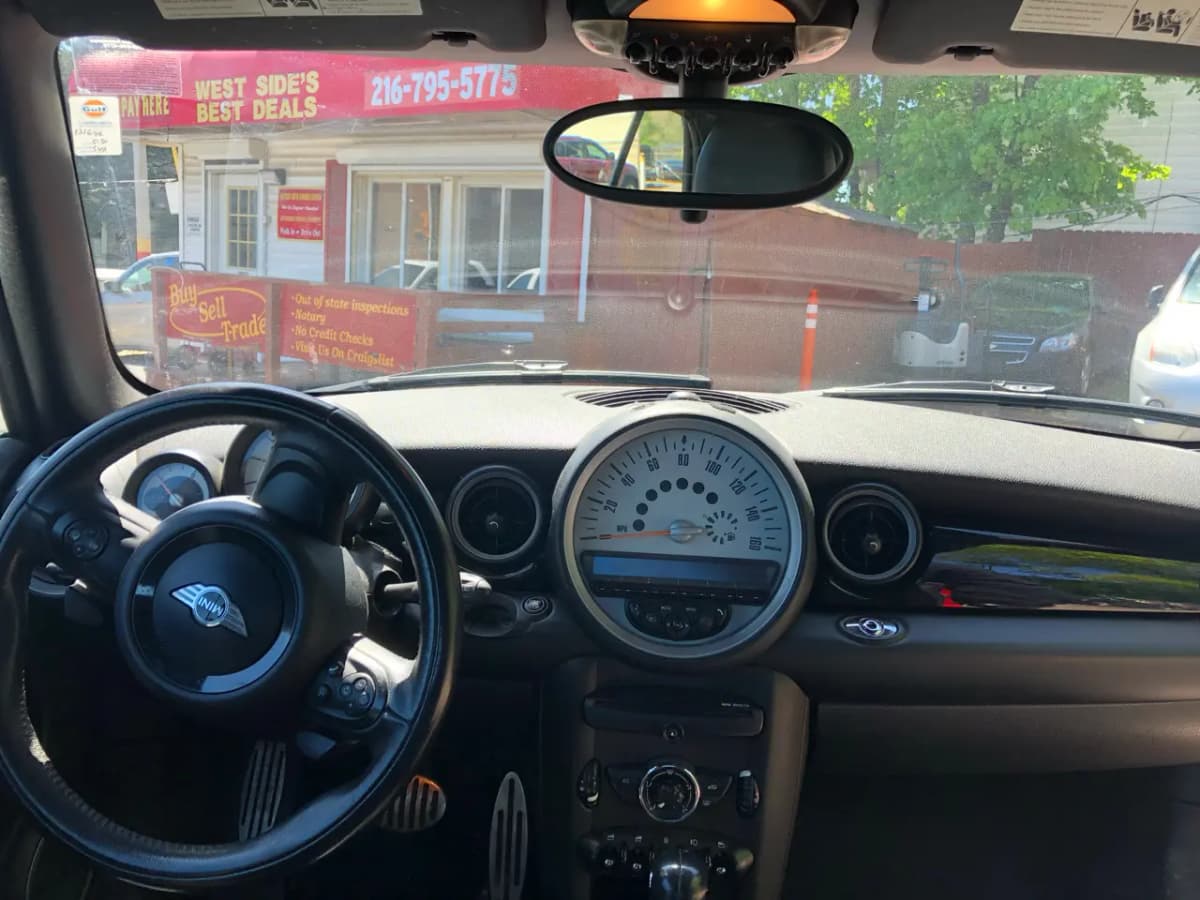 2014 MINI Cooper 15