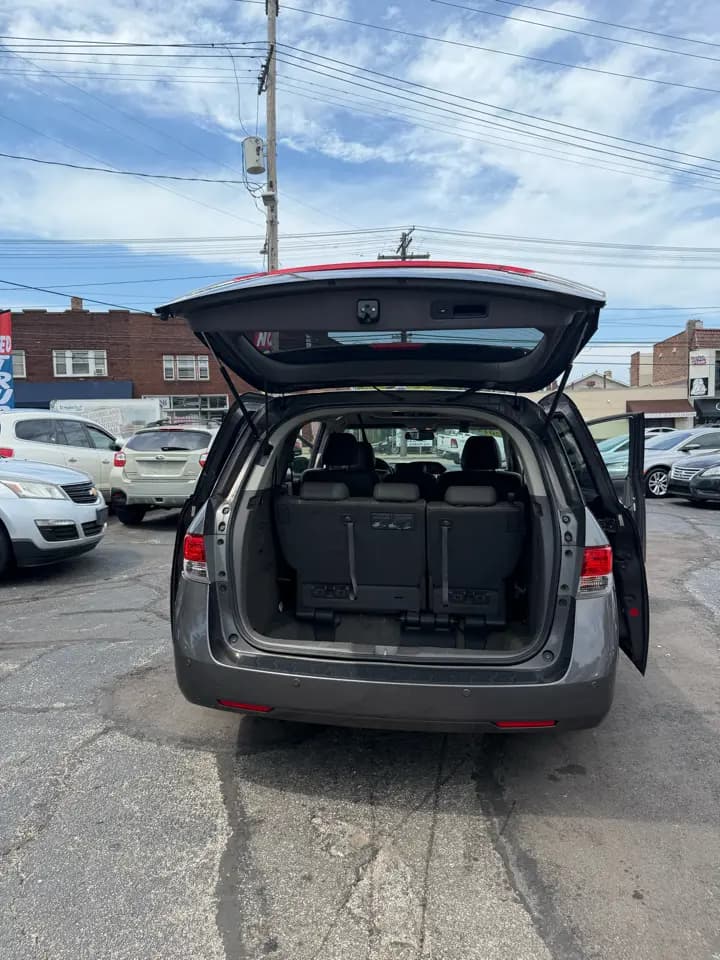 2014 Honda Odyssey 12