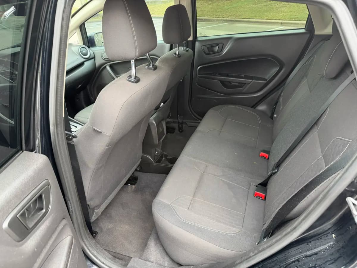 2019 Ford Fiesta 6