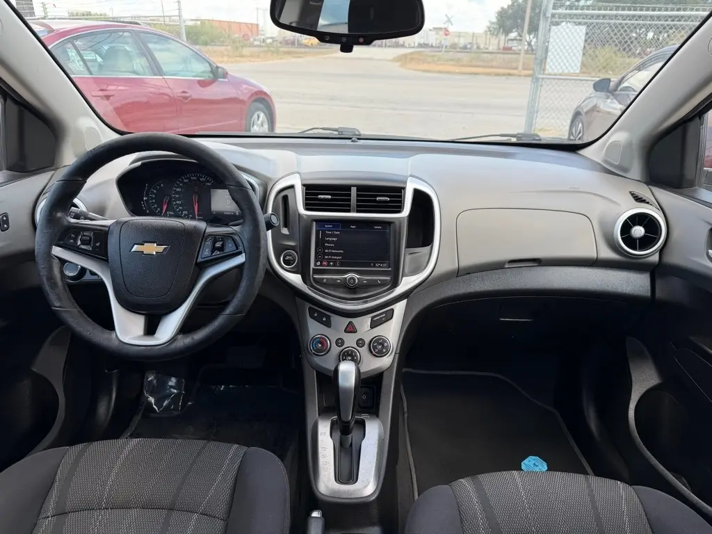 2020 Chevrolet Sonic 9