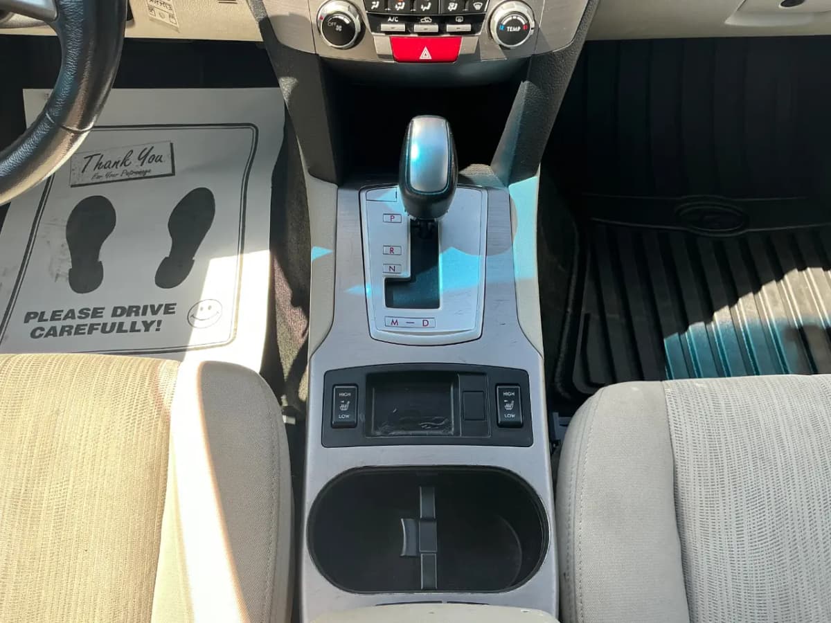 2014 Subaru Outback 19