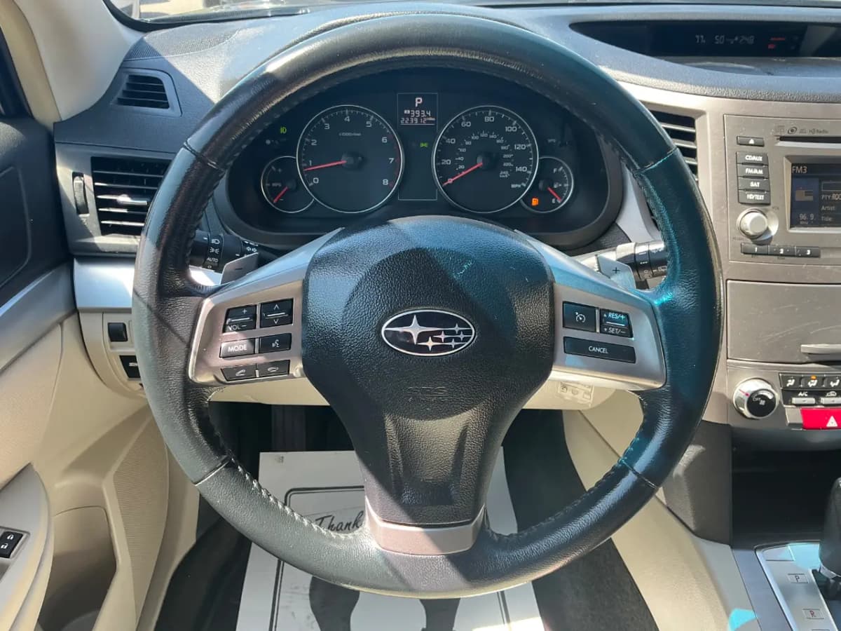 2014 Subaru Outback 21