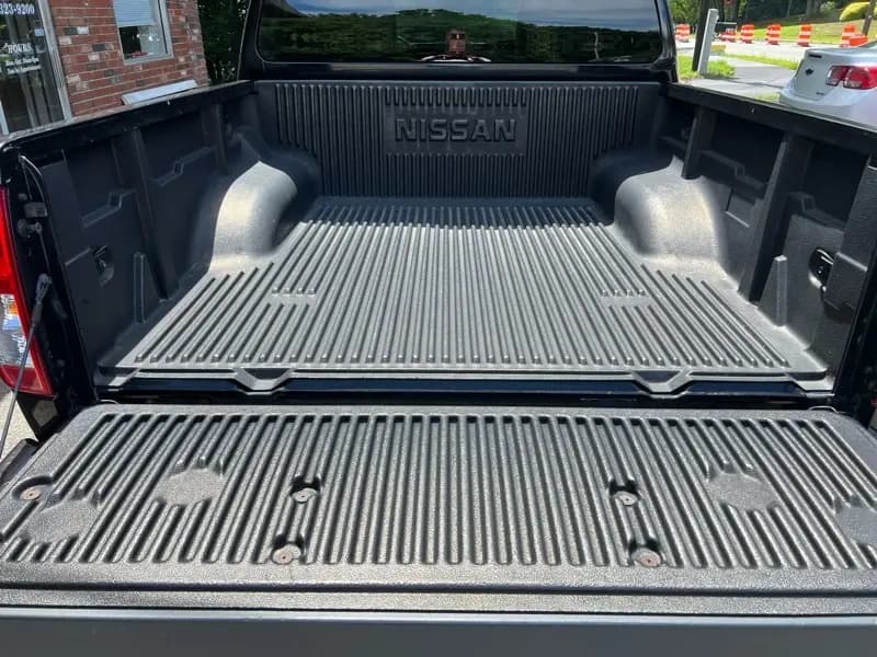 2016 Nissan Frontier 15