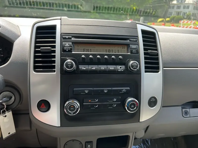 2016 Nissan Frontier 19