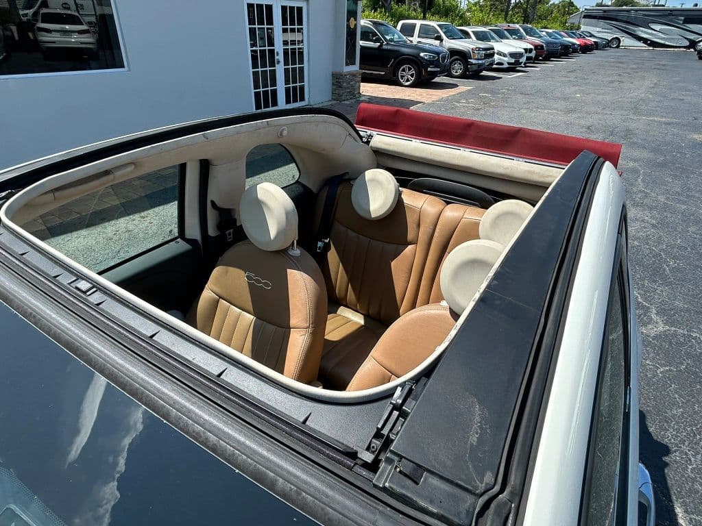 2017 FIAT 500c 24