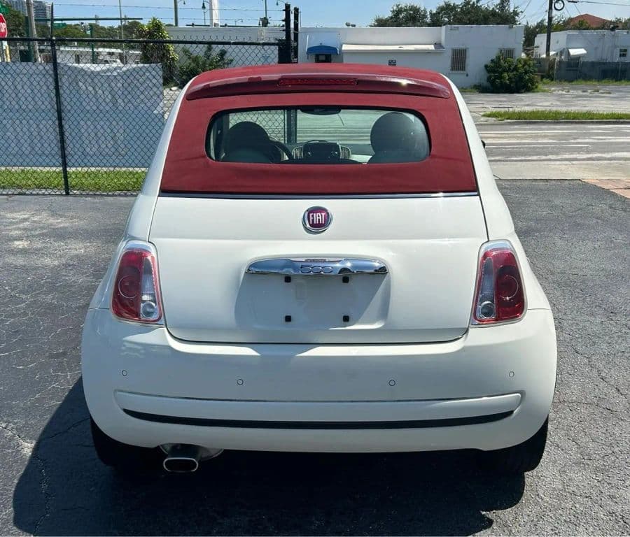 2017 FIAT 500c 17