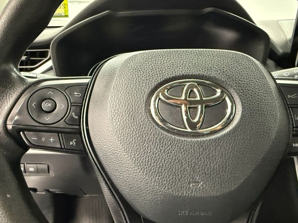 2021 Toyota RAV4 27