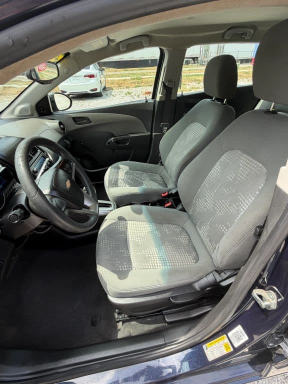 2015 Chevrolet Sonic 11