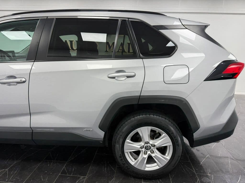 2021 Toyota RAV4 11