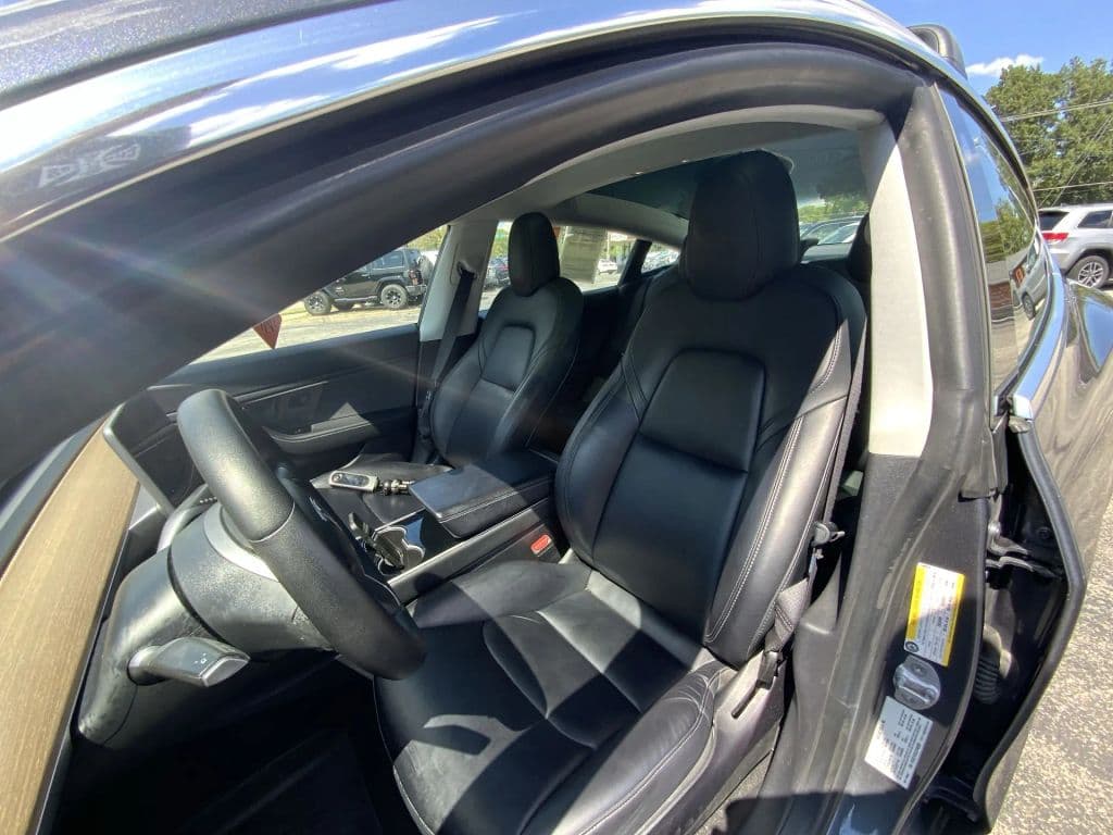2020 Tesla Model 3 12