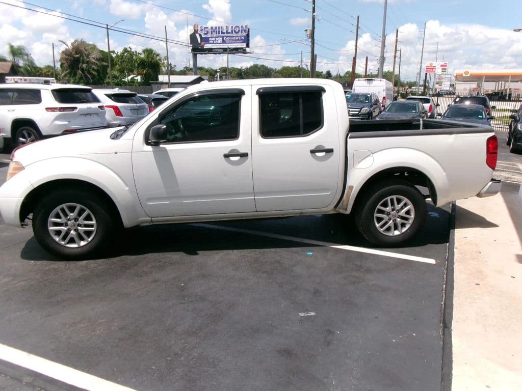 2014 Nissan Frontier 6