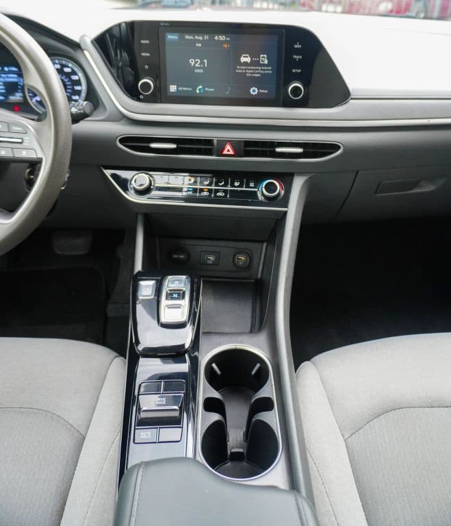2021 Hyundai Sonata 24