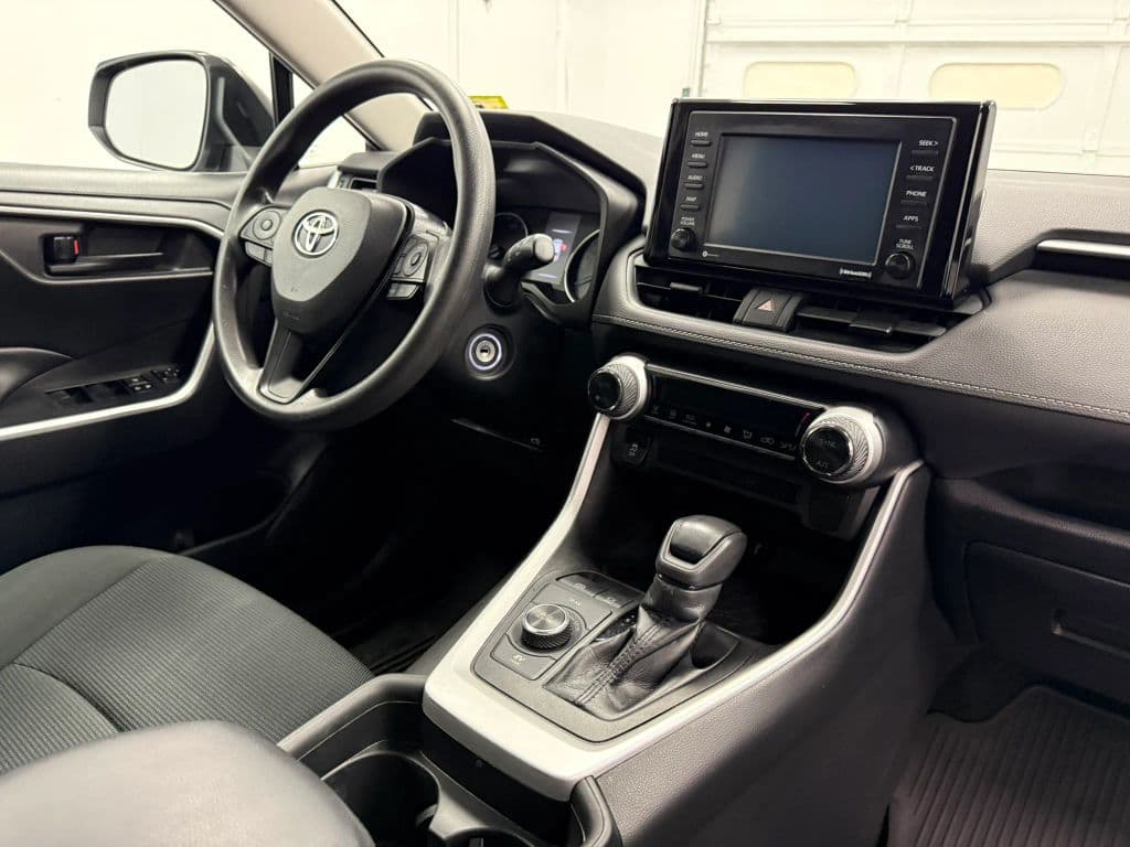 2021 Toyota RAV4 23