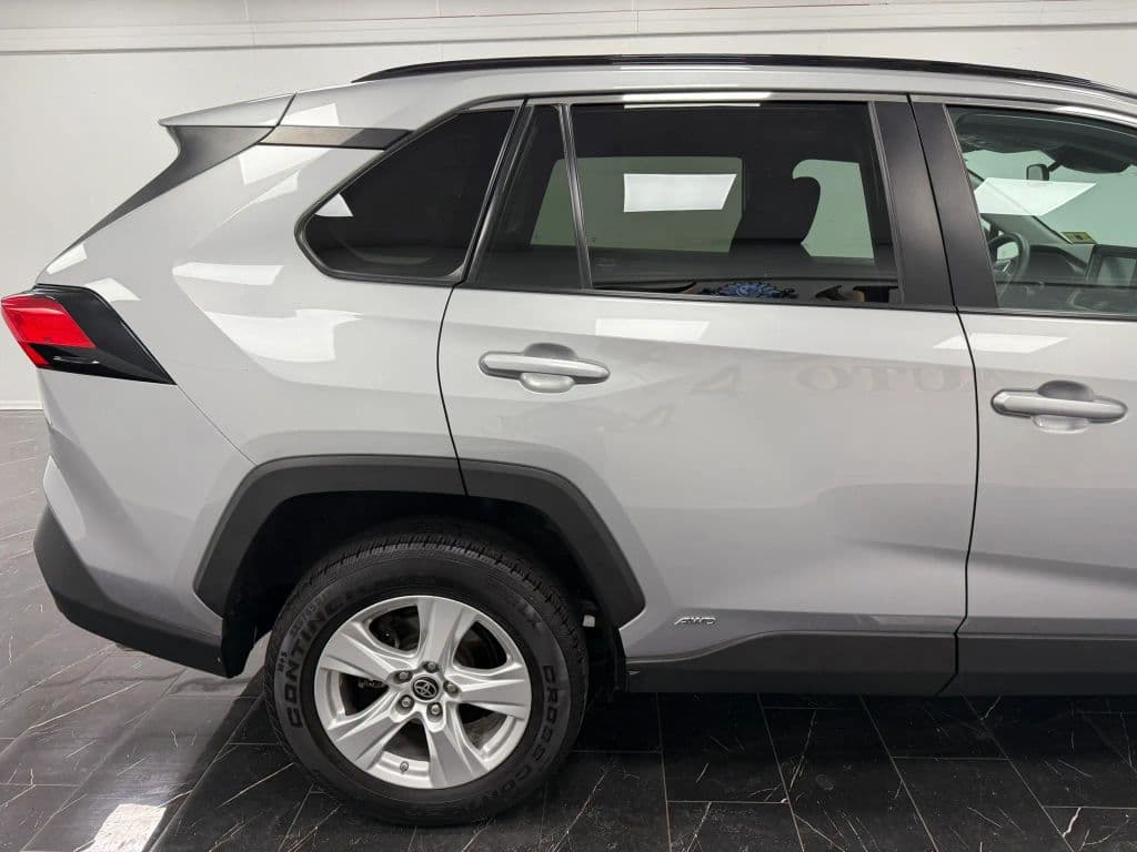 2021 Toyota RAV4 12