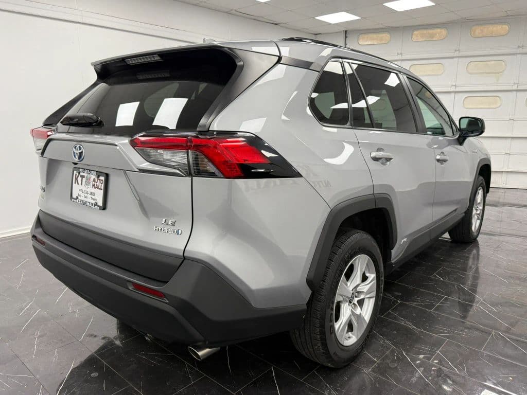 2021 Toyota RAV4 5