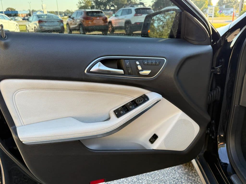 2019 Mercedes-Benz GLA-Class 41