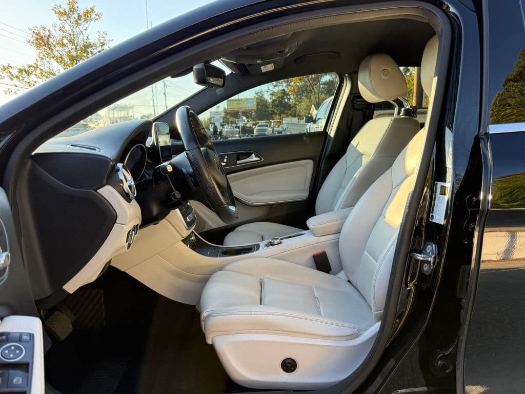 2019 Mercedes-Benz GLA-Class 43