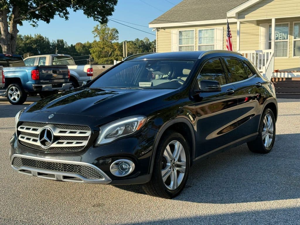 2019 Mercedes-Benz GLA-Class 32