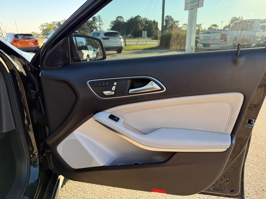2019 Mercedes-Benz GLA-Class 46