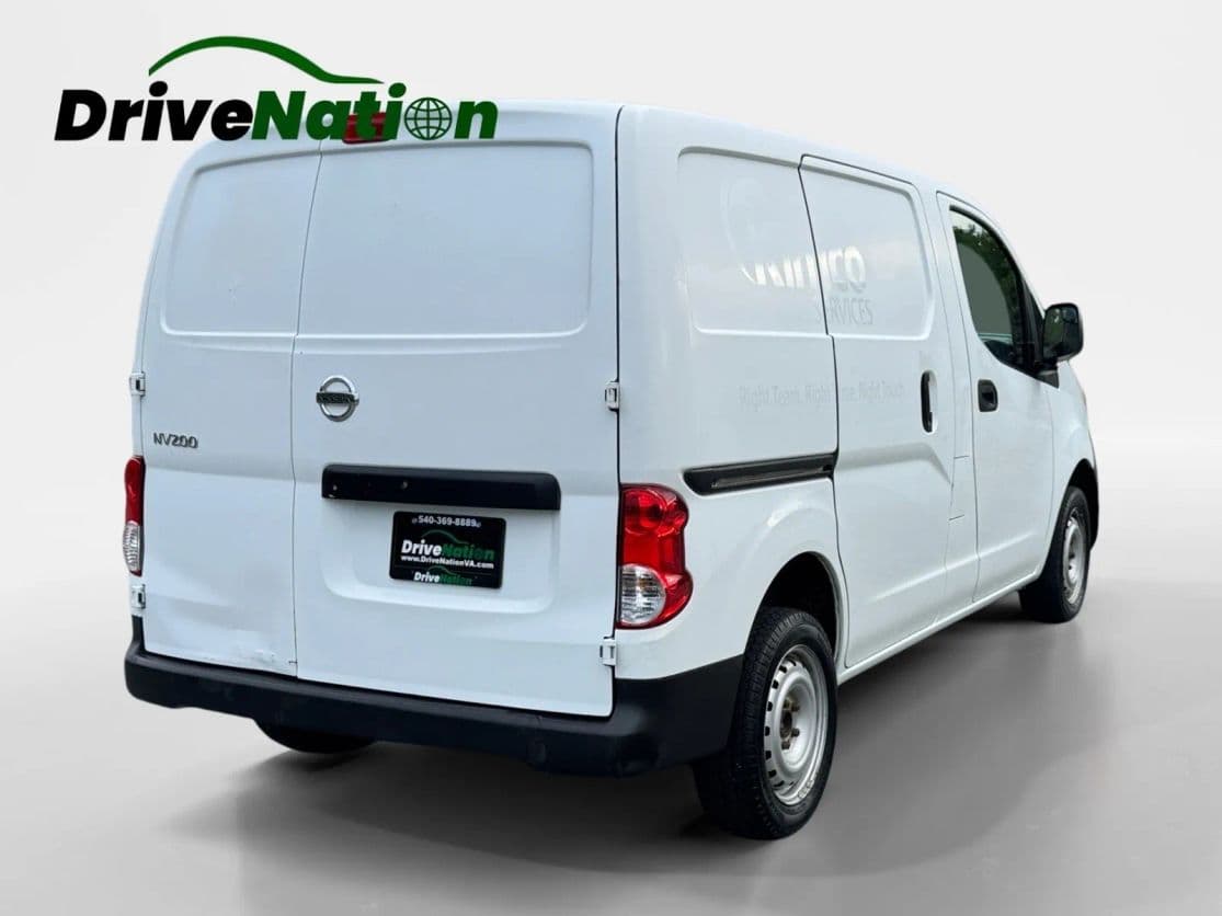 2015 Nissan NV200 5