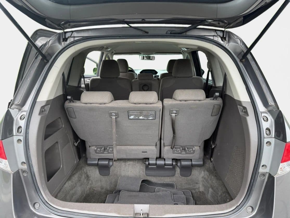 2014 Honda Odyssey 13
