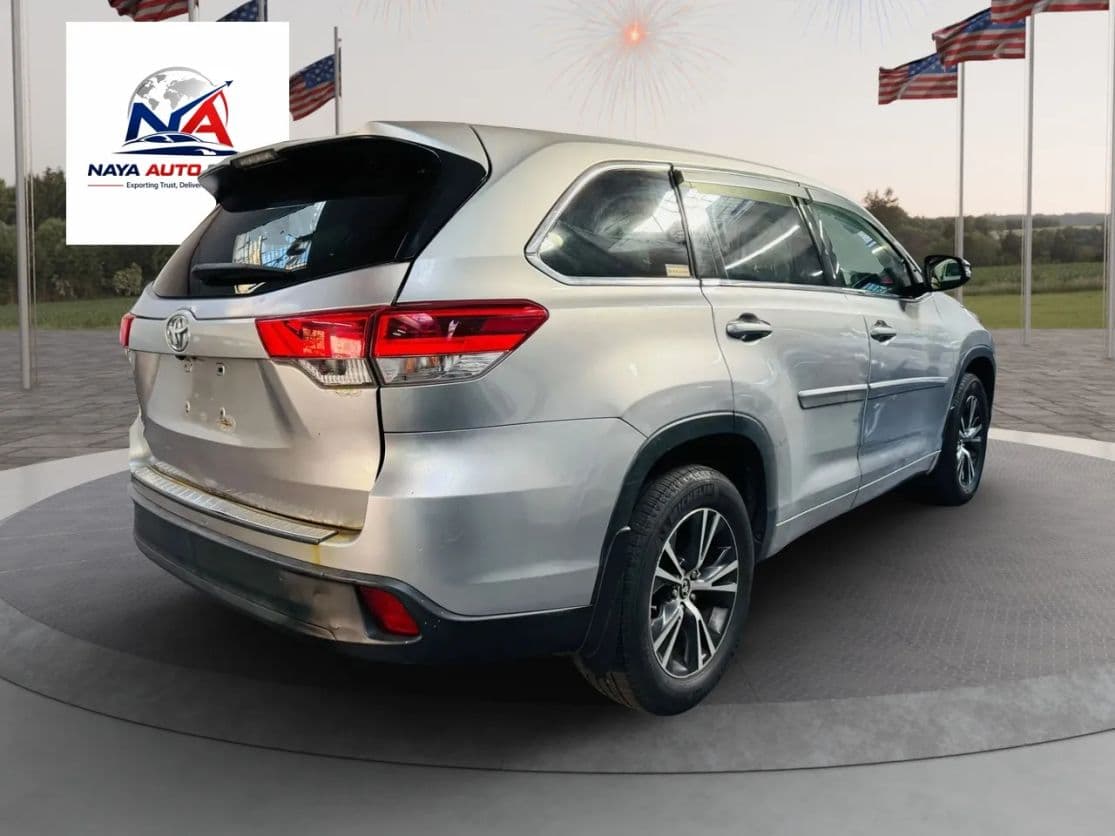 2017 Toyota Highlander 5