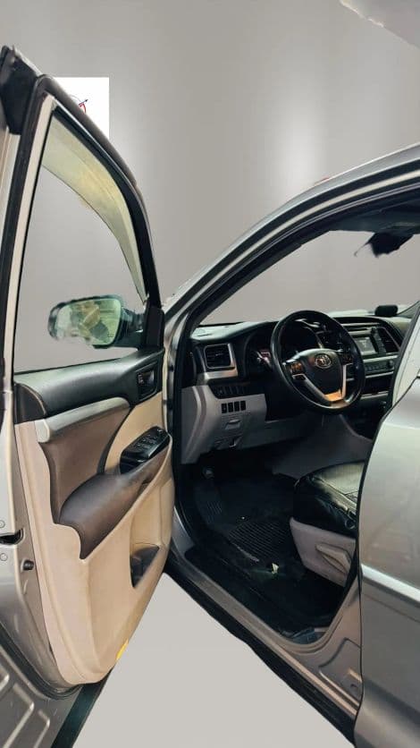 2017 Toyota Highlander 9