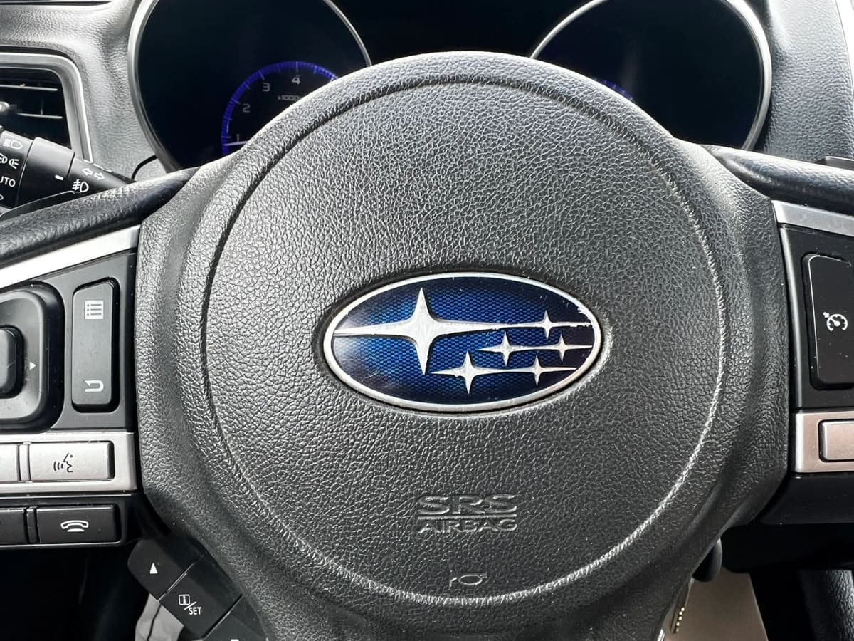 2016 Subaru Outback 36