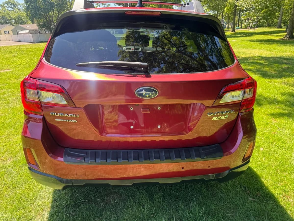 2016 Subaru Outback 14