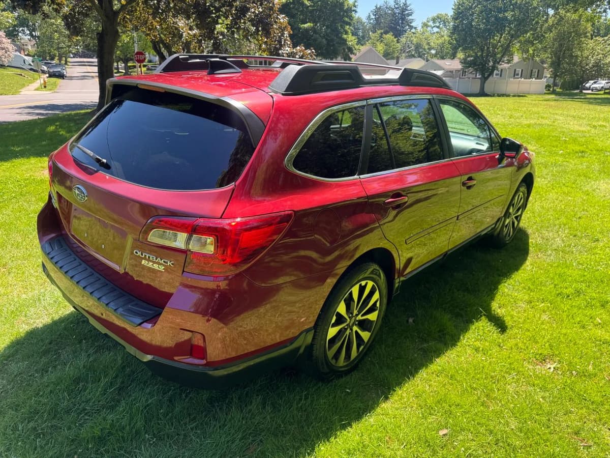 2016 Subaru Outback 10