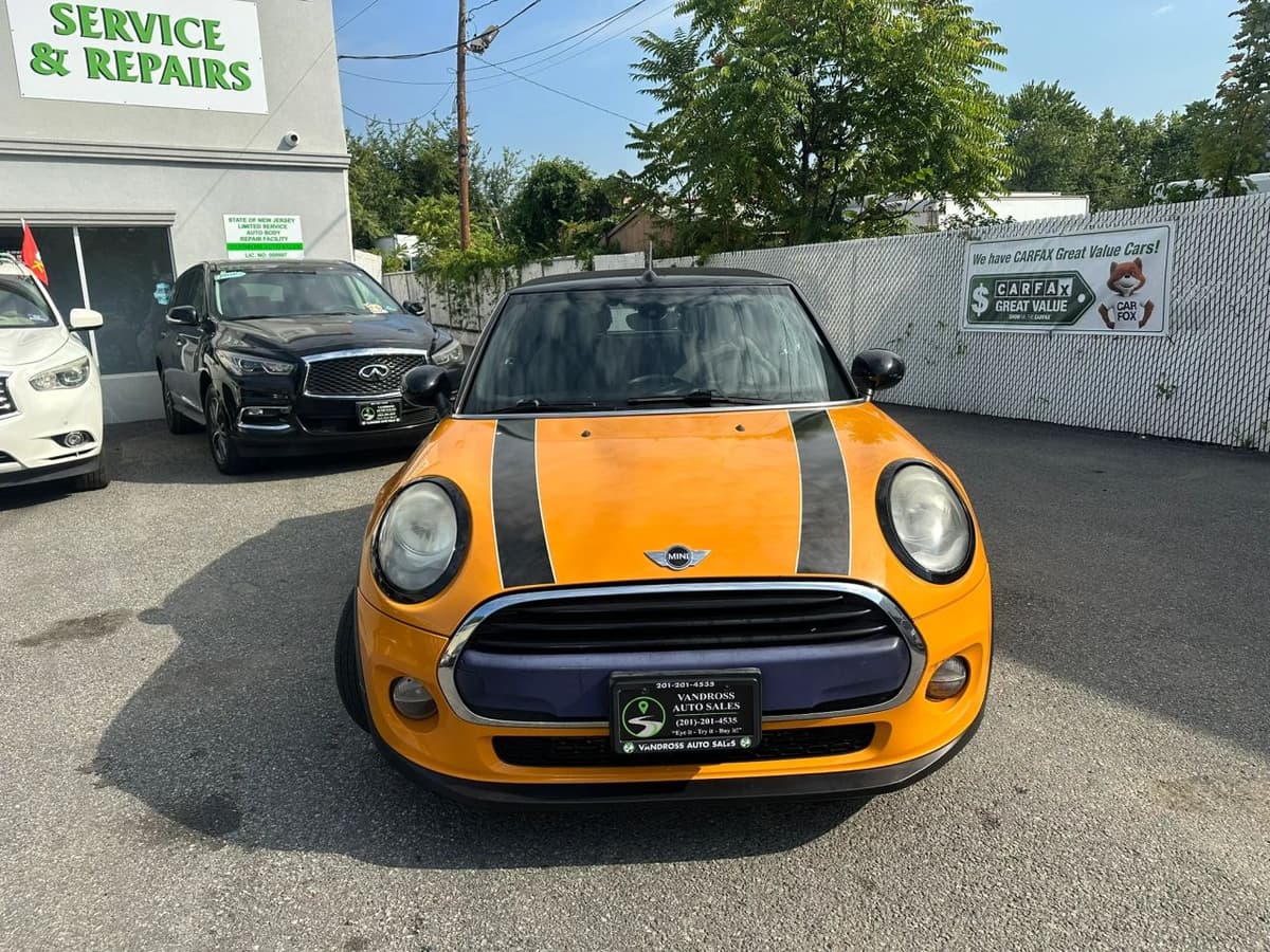 2016 MINI Cooper 6