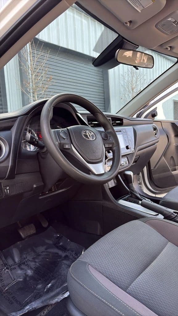 2019 Toyota Corolla 24