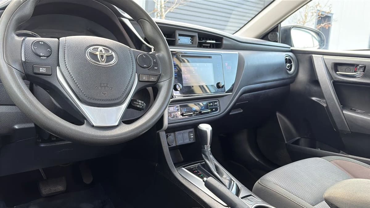 2019 Toyota Corolla 17
