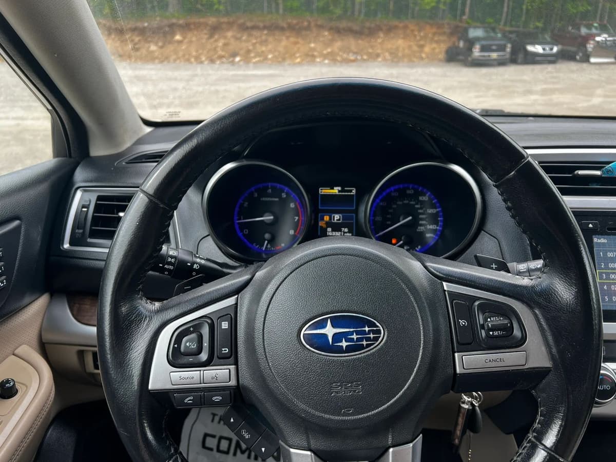 2016 Subaru Outback 29