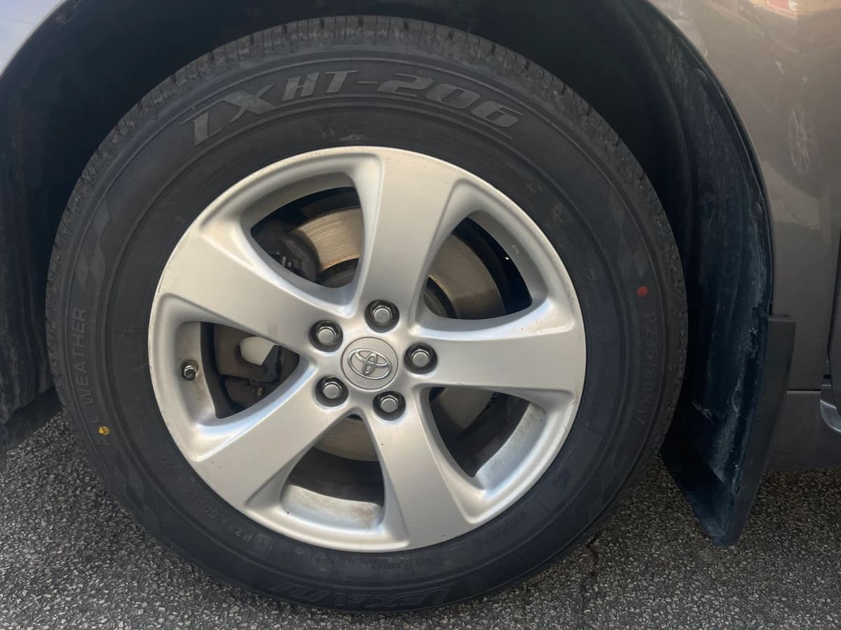 2014 Toyota Sienna 20