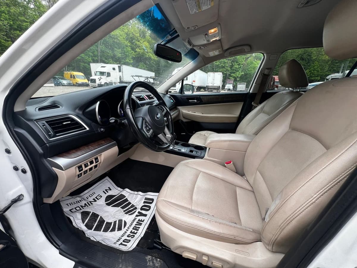 2016 Subaru Outback 19
